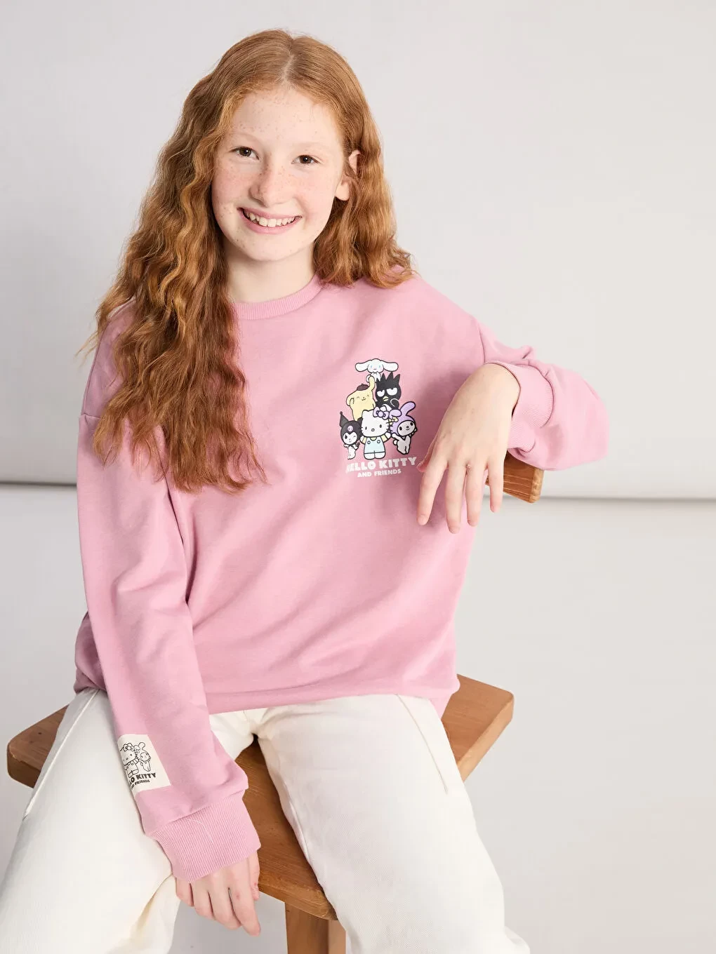 LCW Kids Crew Neck Hello Kitty Printed Girls' Sweatshirt